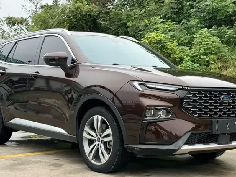 2022 Ford Lingrui с пробегом 44 000 км