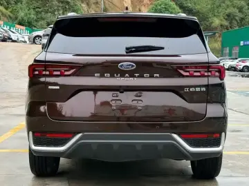 2022 Ford Lingrui с пробегом 44 000 км