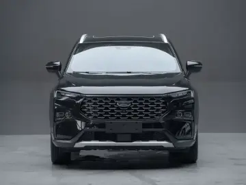 2023 Ford Lingrui с пробегом 33 000 км