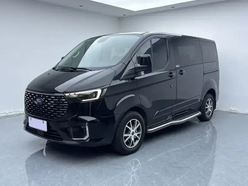 2023 Ford Tourneo с пробегом 91 000 км