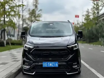 2024 Ford Tourneo с пробегом 76 000 км