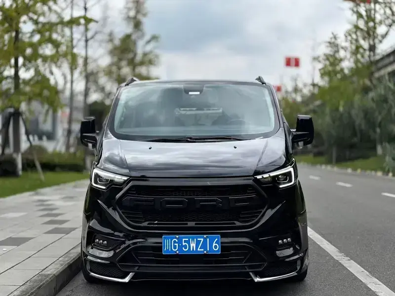 2024 Ford Tourneo с пробегом 76 000 км