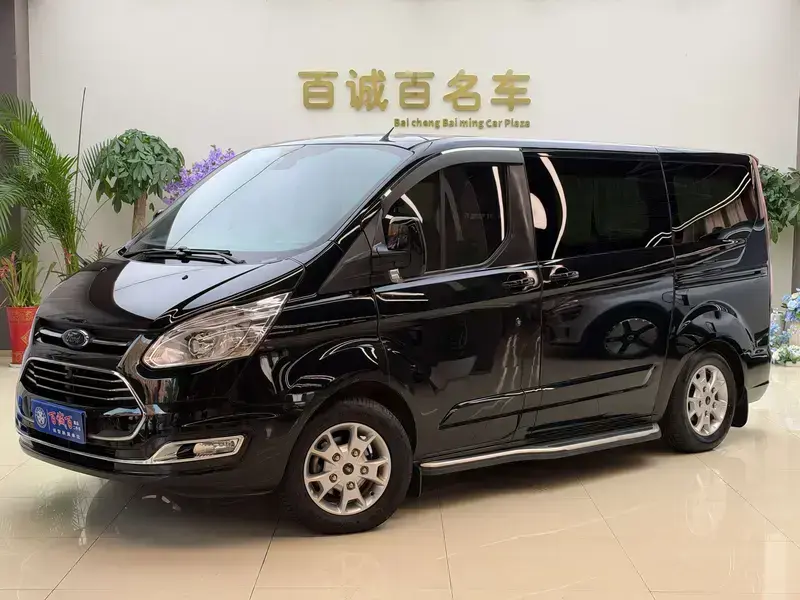 2017 Ford Tourneo с пробегом 83 600 км