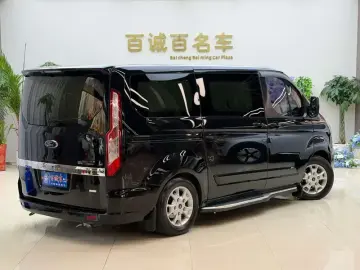 2017 Ford Tourneo с пробегом 83 600 км
