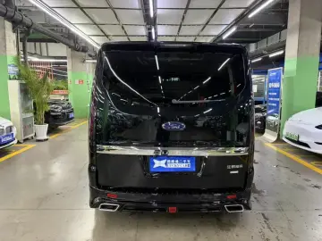 2024 Ford Tourneo с пробегом 4 800 км