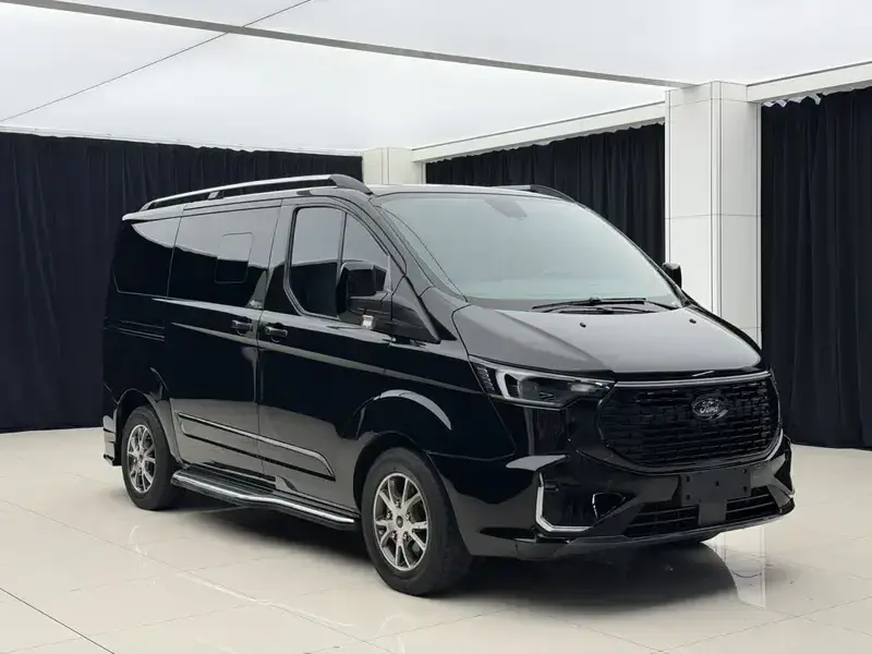 2024 Ford Tourneo с пробегом 61 000 км