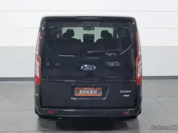 2017 Ford Tourneo с пробегом 123 700 км