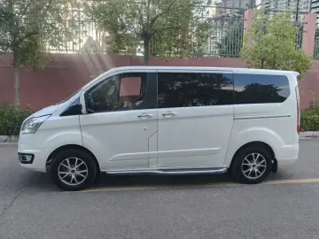 2017 Ford Tourneo с пробегом 80 000 км