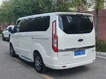 2017 Ford Tourneo с пробегом 80 000 км