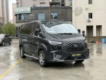 2023 Ford Tourneo с пробегом 60 000 км