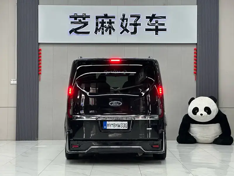 2024 Ford Tourneo с пробегом 39 000 км
