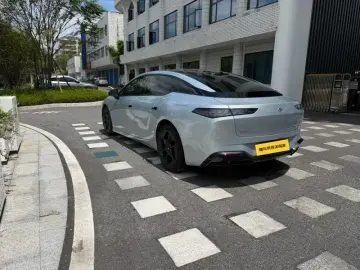2023 GAC Haobo GT с пробегом 27 000 км