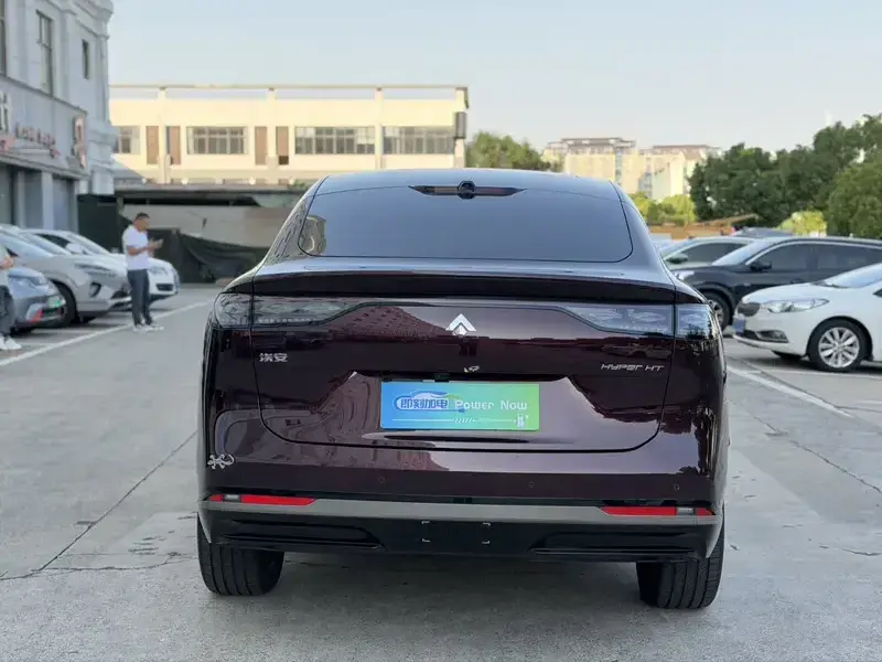 2024 GAC Hyper HT с пробегом 23 000 км