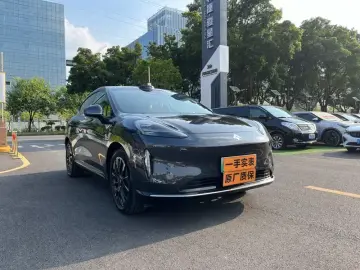 2025 GAC Hyper HT с пробегом 8 000 км