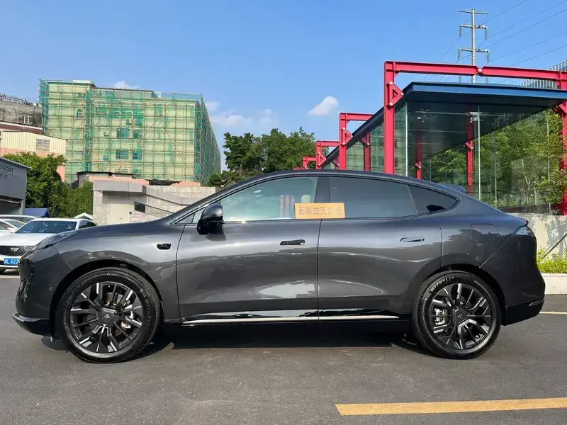 2025 GAC Hyper HT с пробегом 8 000 км
