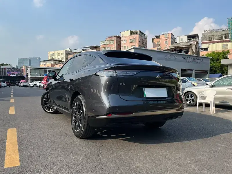 2025 GAC Hyper HT с пробегом 8 000 км
