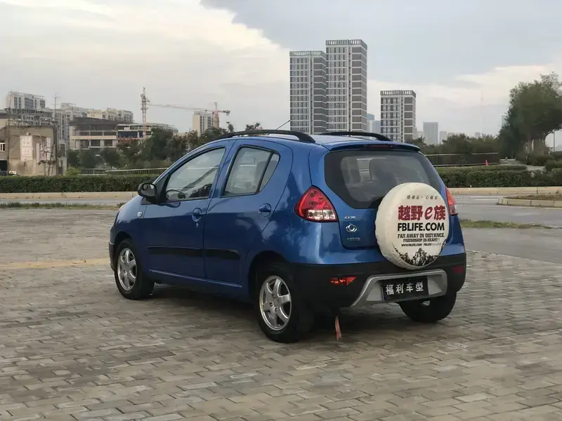 2011 Geely GX2 с пробегом 90 000 км