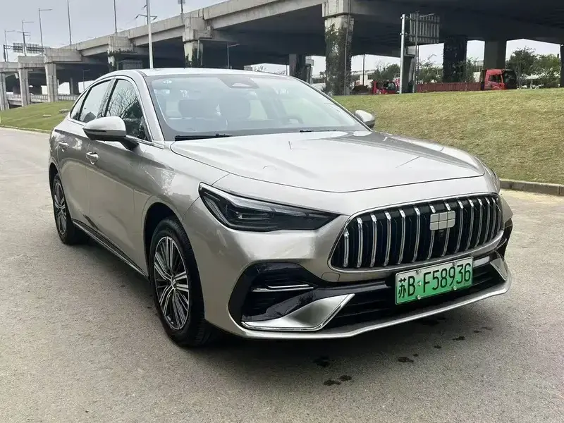 2026 Geely Galaxy Stellar 6 с пробегом 2 000 км