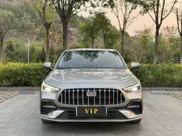 2026 Geely Galaxy Stellar 6 с пробегом 12 000 км