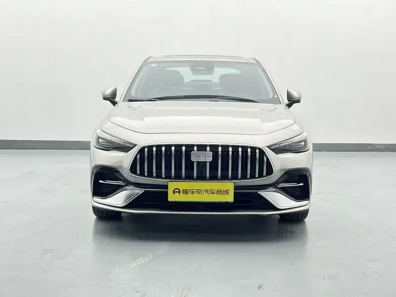 2026 Geely Galaxy Stellar 6 с пробегом 5 100 км