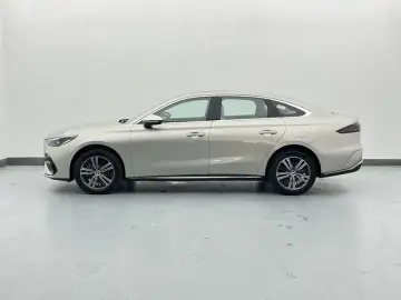2026 Geely Galaxy Stellar 6 с пробегом 5 100 км