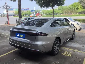 2026 Geely Galaxy Stellar 6 с пробегом 600 км