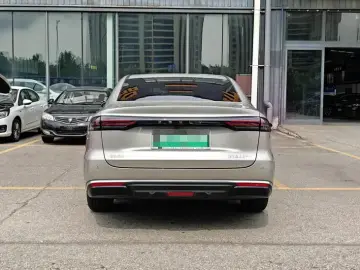 2026 Geely Galaxy Stellar 6 с пробегом 8 000 км