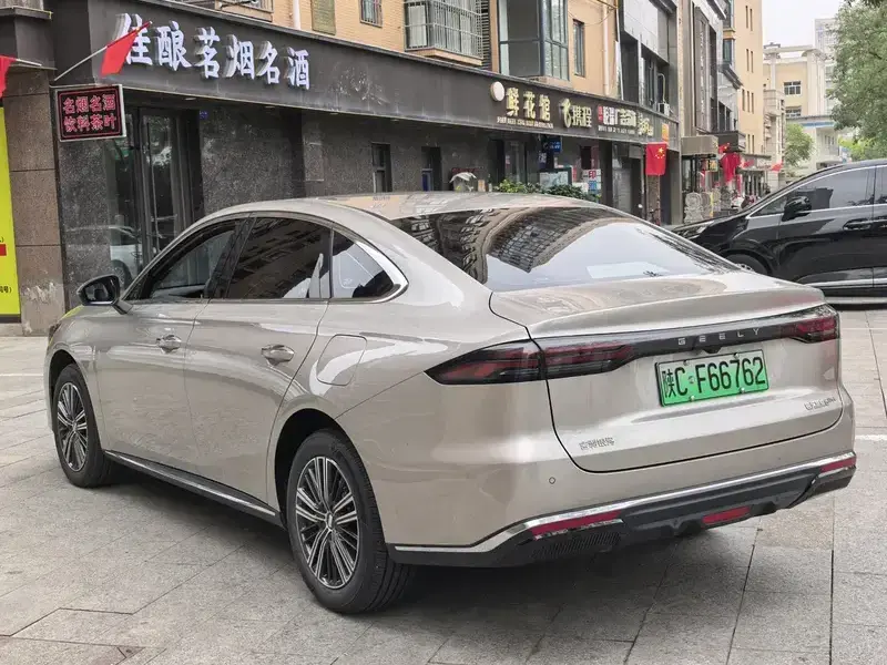 2026 Geely Galaxy Stellar 6 с пробегом 2 000 км