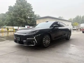 Geely Galaxy Xingyao 8