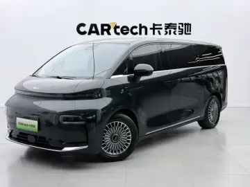 Geely Yizhen L380