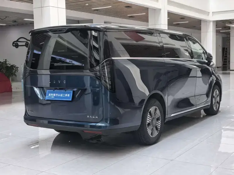 2024 Geely Yizhen L380 с пробегом 100 км