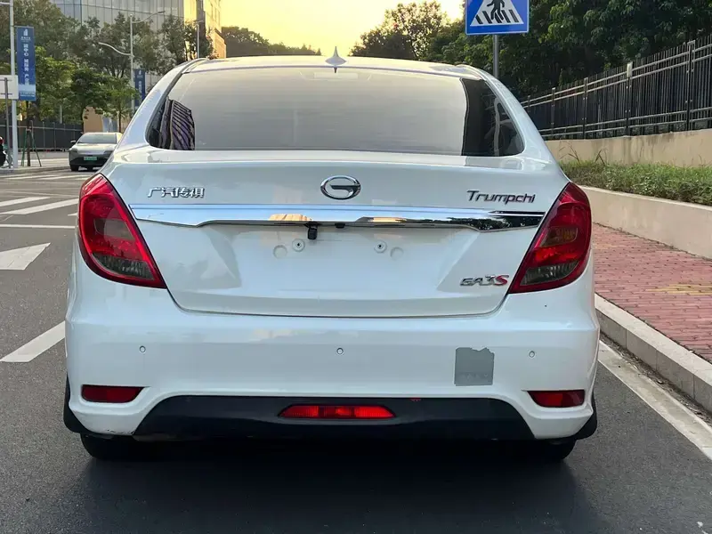 2014 GAC Trumpchi Trumpchi GA3S Vision с пробегом 96 000 км