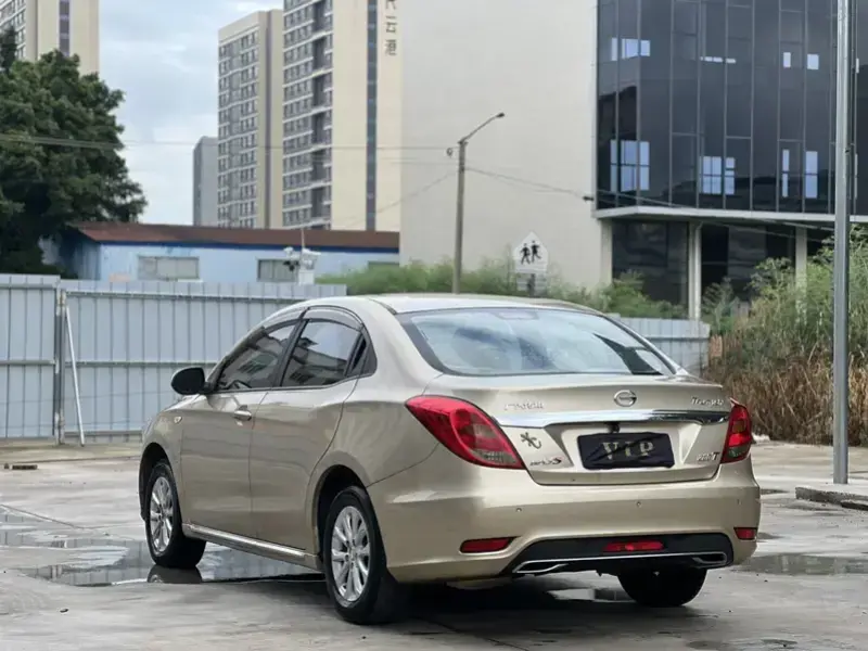 2016 GAC Trumpchi Trumpchi GA3S Vision с пробегом 25 000 км