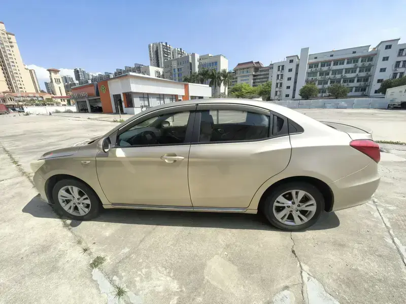 2014 GAC Trumpchi Trumpchi GA3S Vision с пробегом 70 000 км