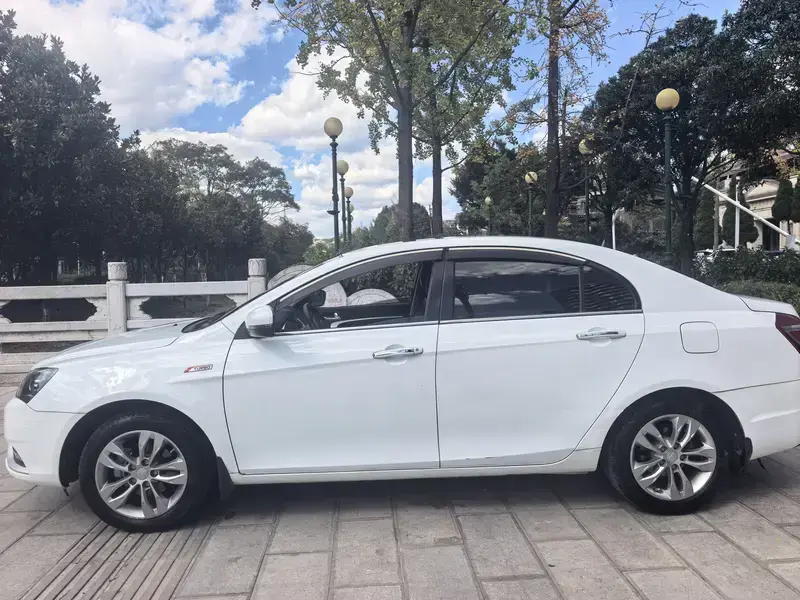 2015 Geely Classic Emgrand с пробегом 77 000 км