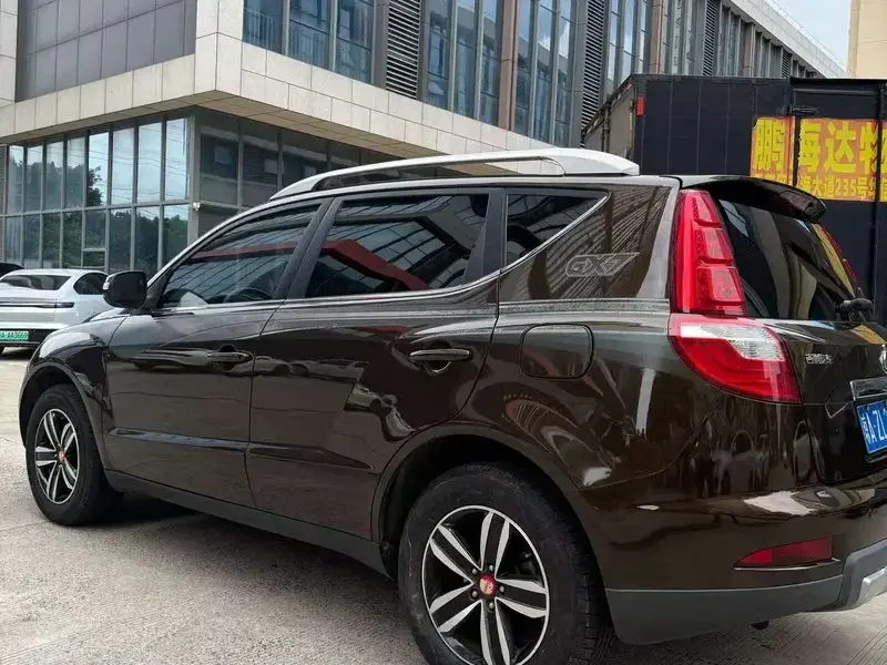2015 Geely GX7 с пробегом 91 800 км
