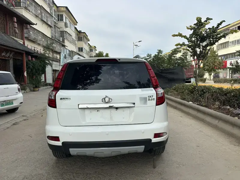 2015 Geely GX7 с пробегом 54 000 км