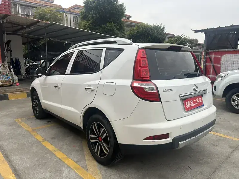2015 Geely GX7 с пробегом 110 000 км