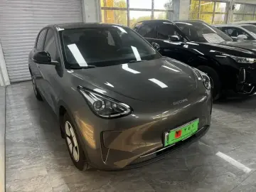 2025 Geely Starry Wish с пробегом 10 000 км