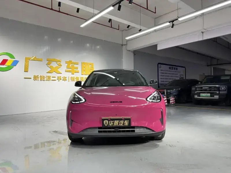 2025 Geely Starry Wish с пробегом 15 000 км