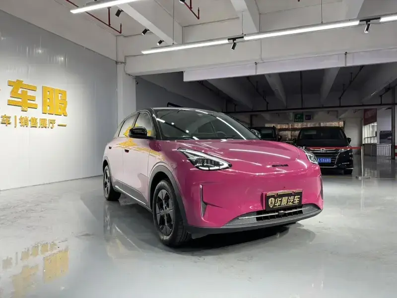2025 Geely Starry Wish с пробегом 15 000 км