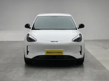 2025 Geely Starry Wish с пробегом 24 700 км