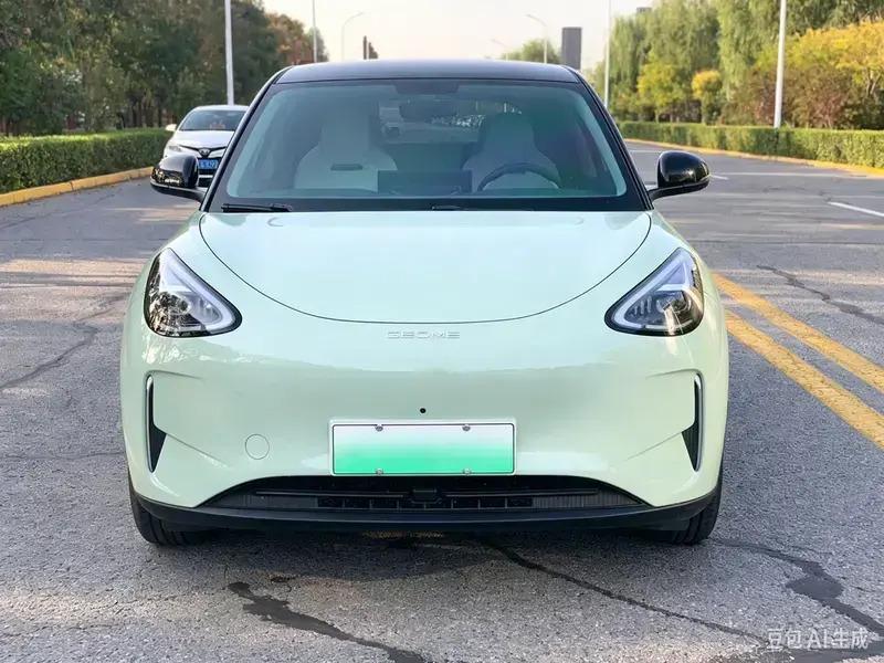 2025 Geely Starry Wish с пробегом 10 000 км
