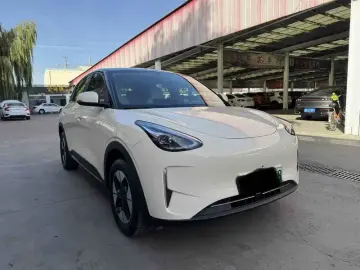 2025 Geely Starry Wish с пробегом 12 000 км
