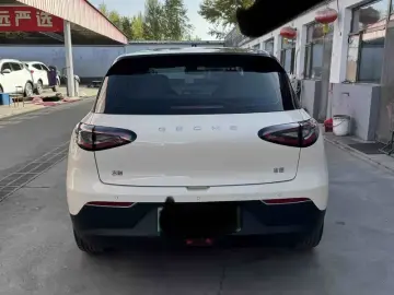 2025 Geely Starry Wish с пробегом 12 000 км