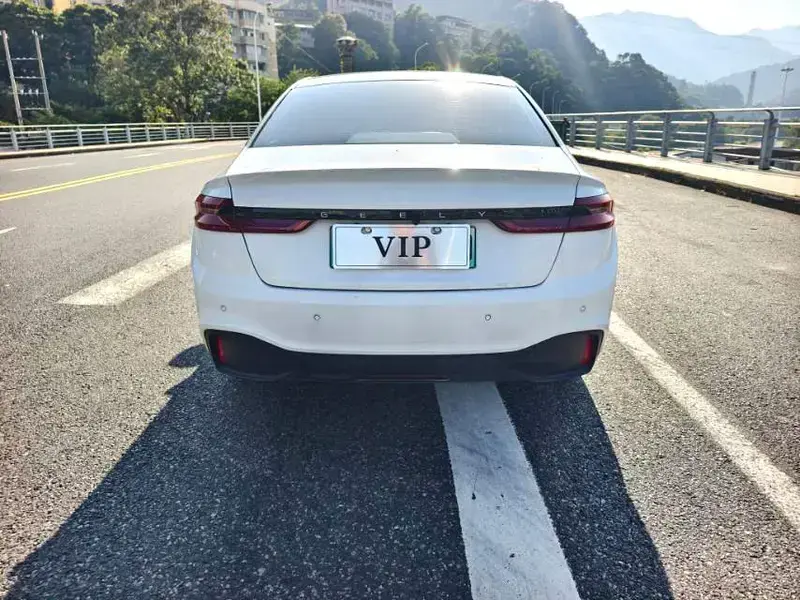 2022 Geely A с пробегом 126 000 км
