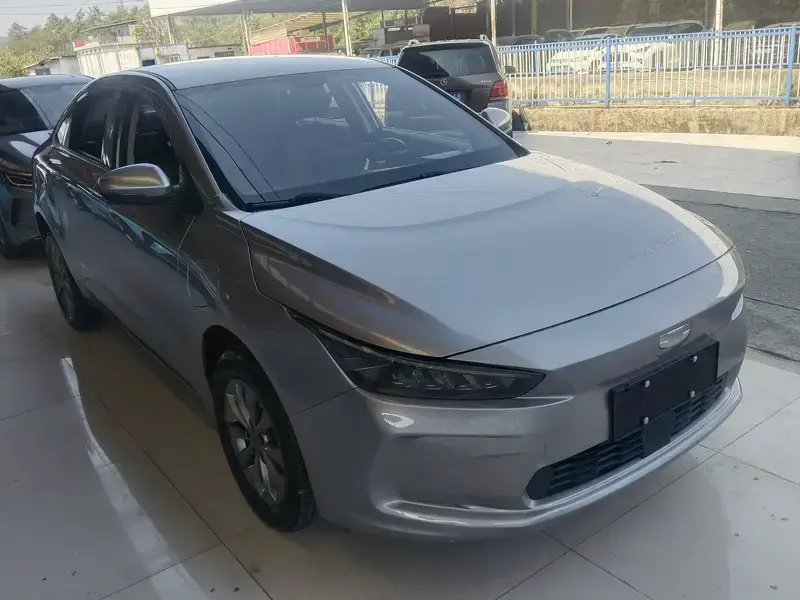 2024 Geely A с пробегом 42 000 км
