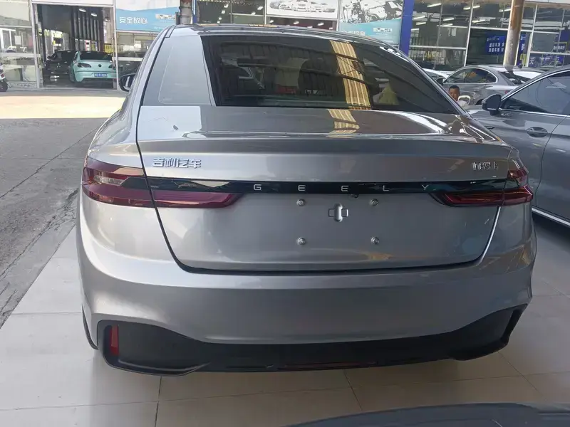 2024 Geely A с пробегом 42 000 км