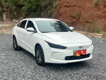 2024 Geely A с пробегом 21 000 км