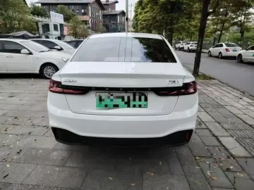 2024 Geely A с пробегом 30 000 км